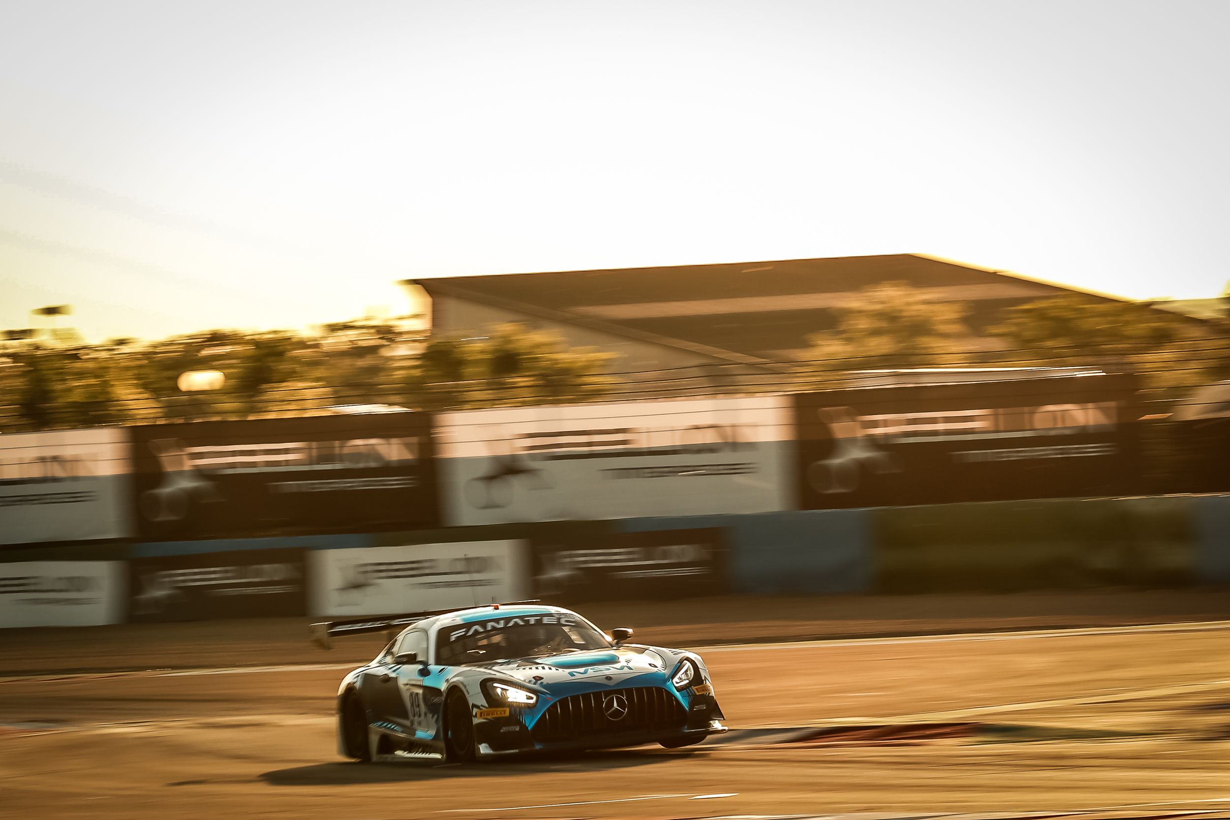 GTWC Europe, Magny-Cours: Mercedes #89 ed Audi #32 al top