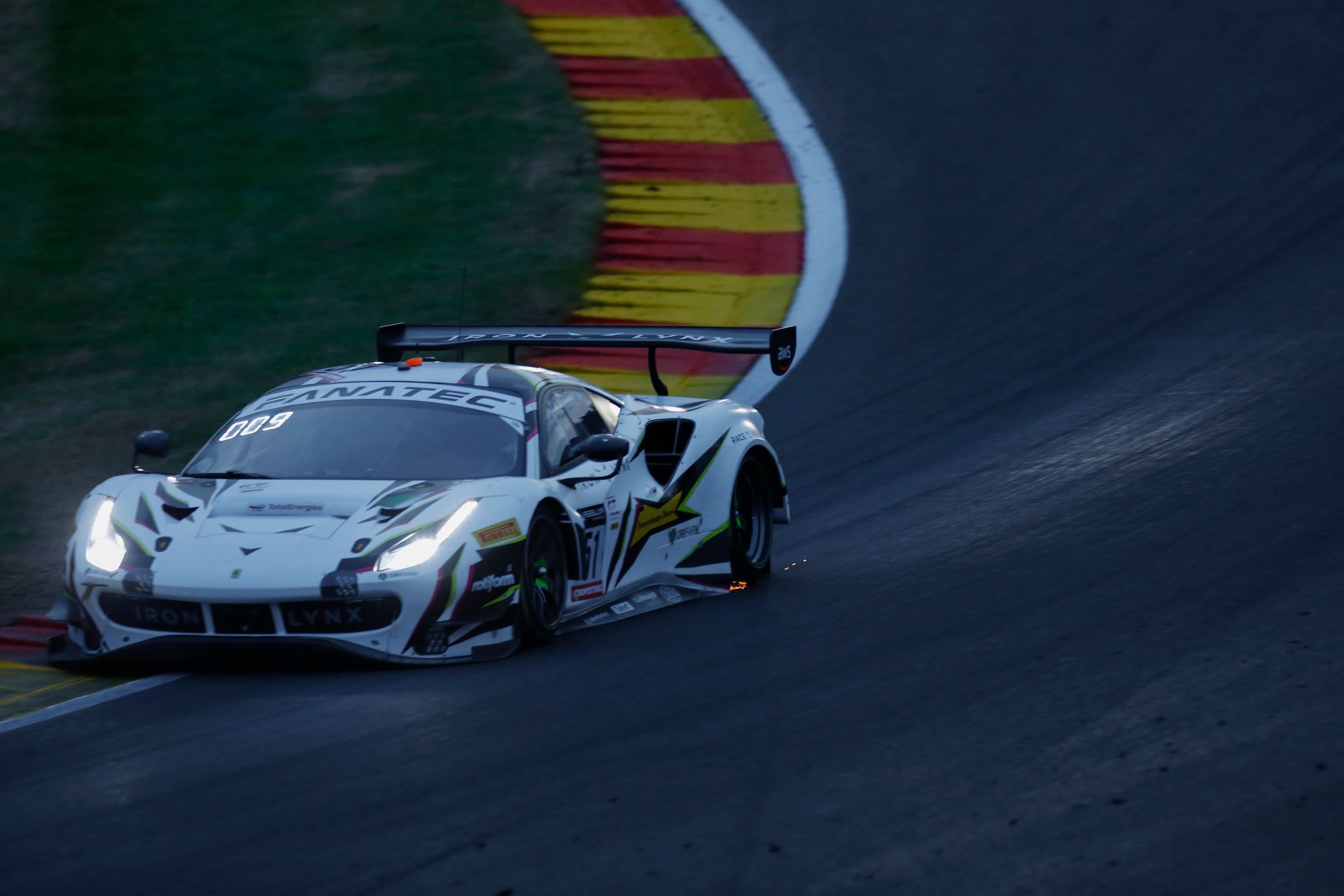 24h Spa, night practice: Iron Lynx e Ferrari chiudono le libere al comando