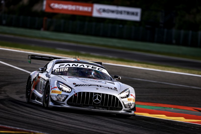 24h Spa, 4h to go: Mercedes #88 al top, Ferrari sale in vetta in PRO-Am