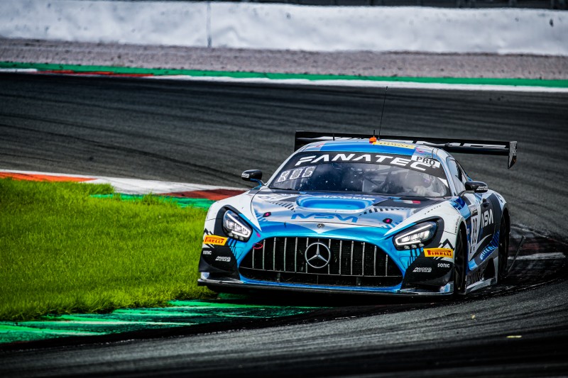 GTWC Europe, Q2 Valencia: ‘Lello’ in pole per l’ultima prova della Sprint Cup