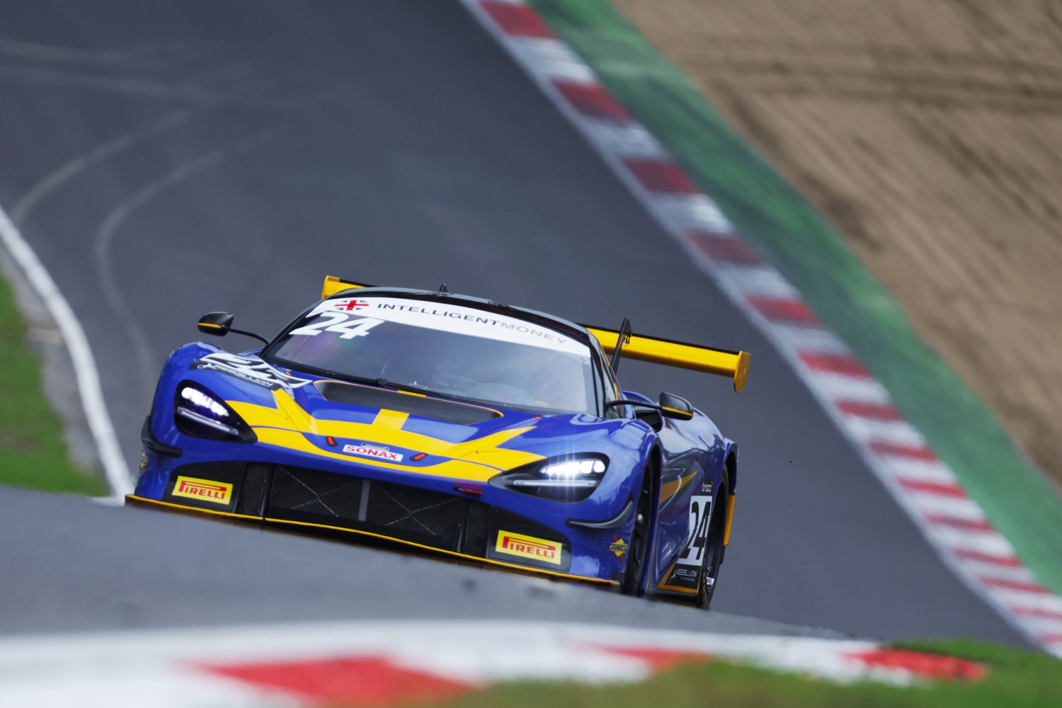 British GT, Greystone GT in GT3 con McLaren