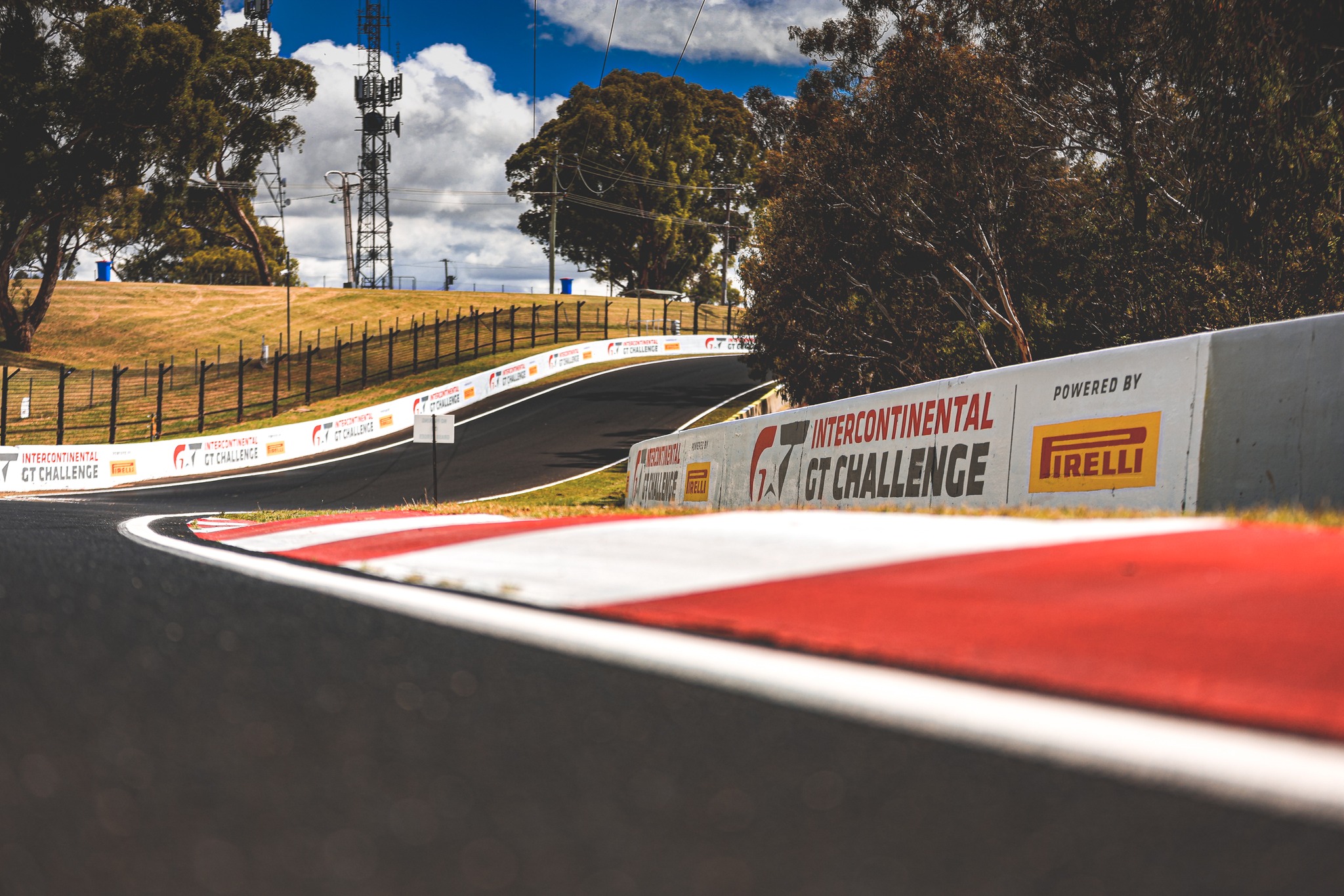 IGTC, 12h Bathurst FP1: Audi apre le danze