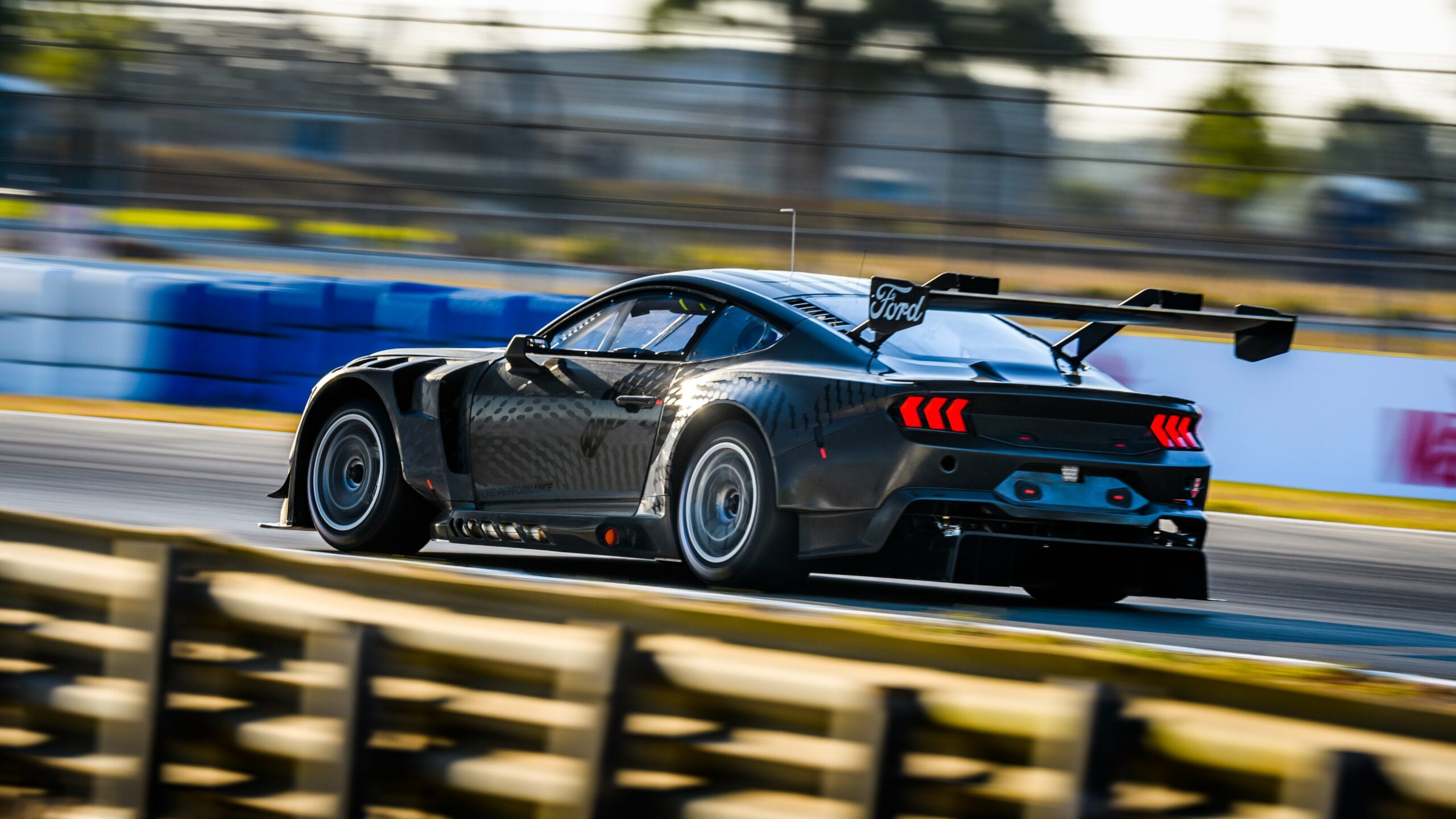 GT, la nuova Mustang GT3 testa a Sebring