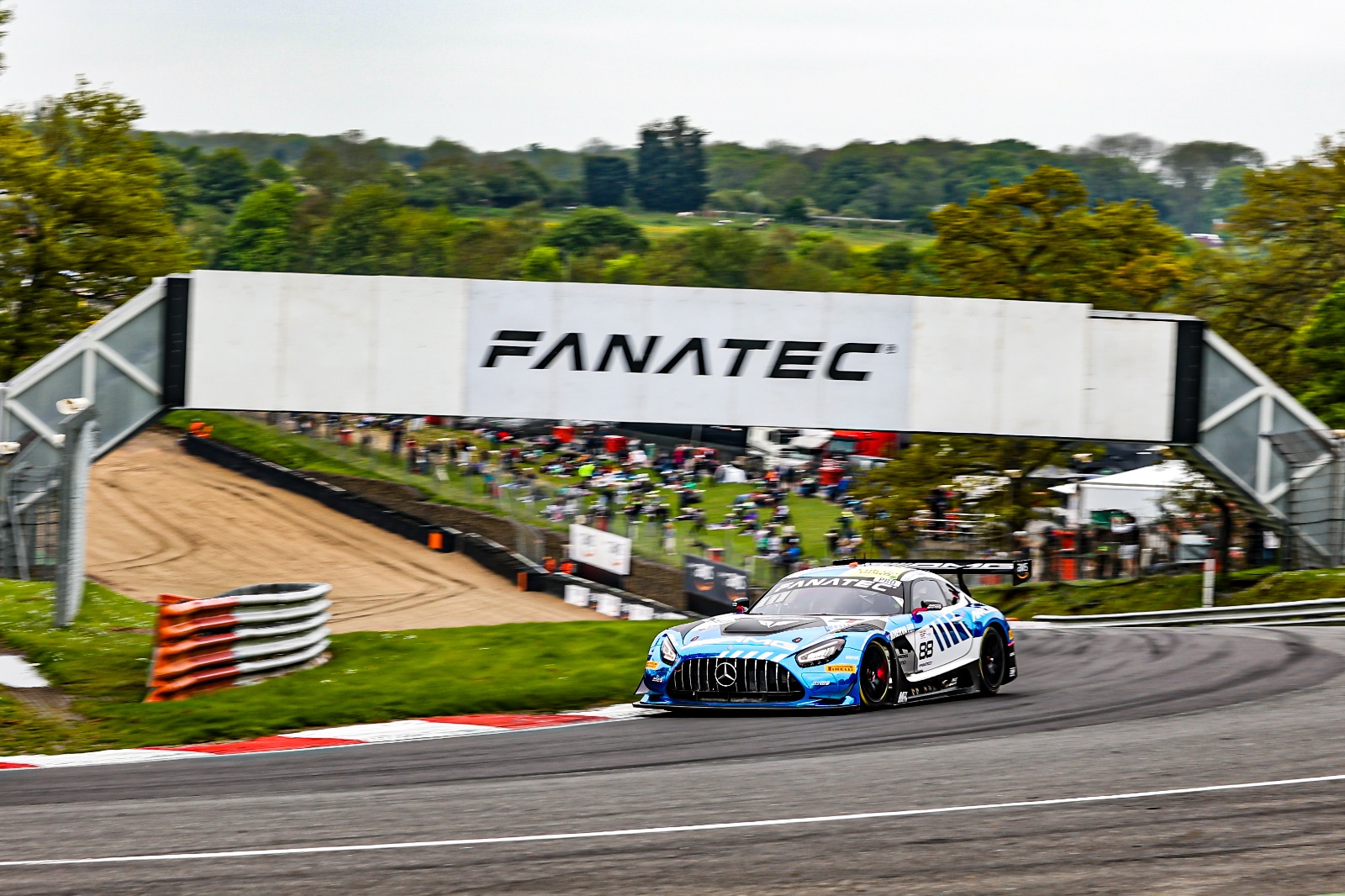 GTWC Europe, Brands Hatch race-1: Akkodis ASP #88 festeggia con Marciello/Boguslavskiy