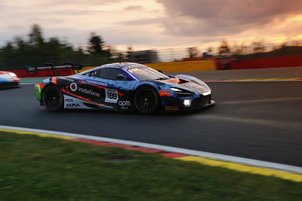 GTWC Europe, 24h Spa warm-up: McLaren davanti con Garage 59