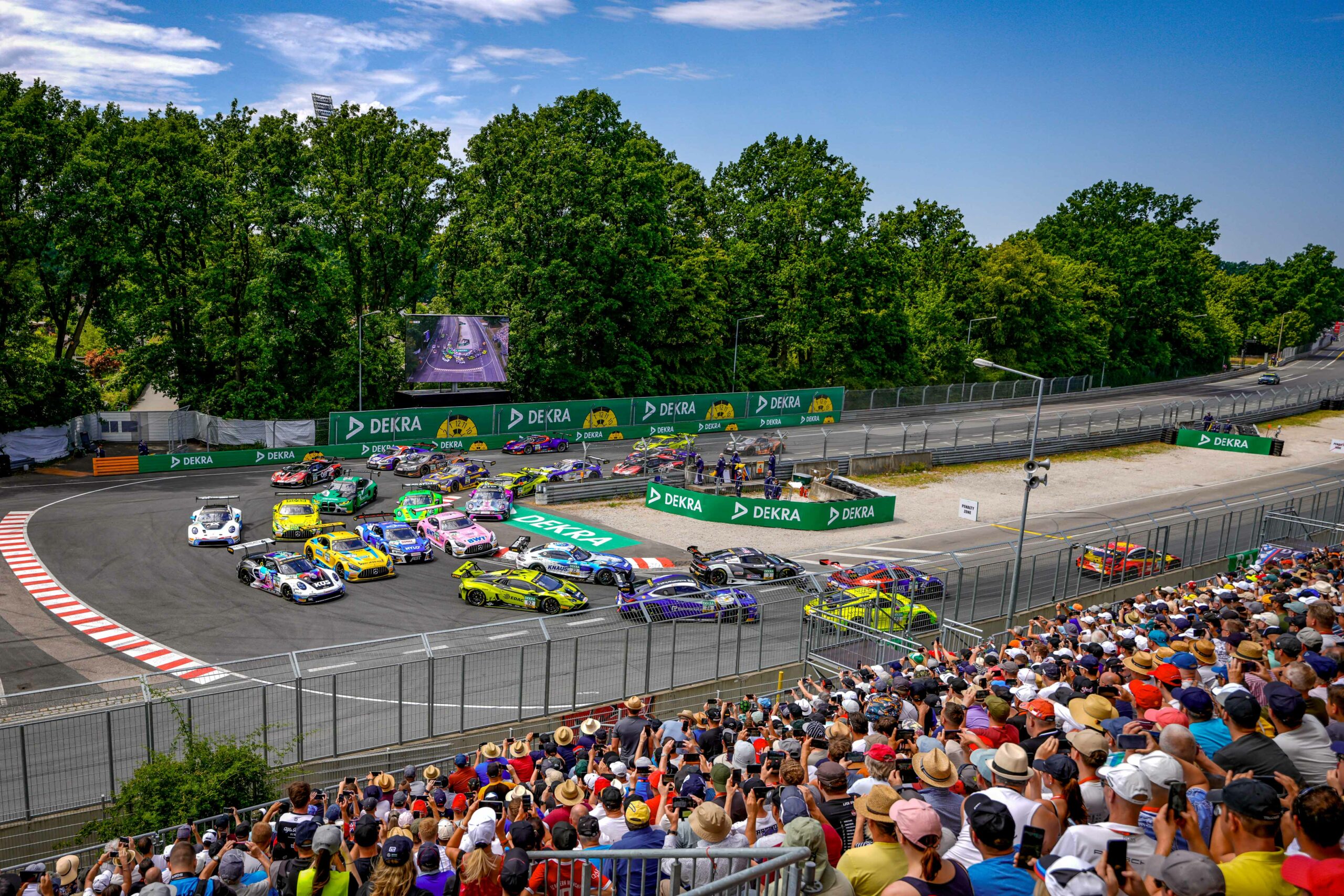 Si riaccendono i motori dal Norisring