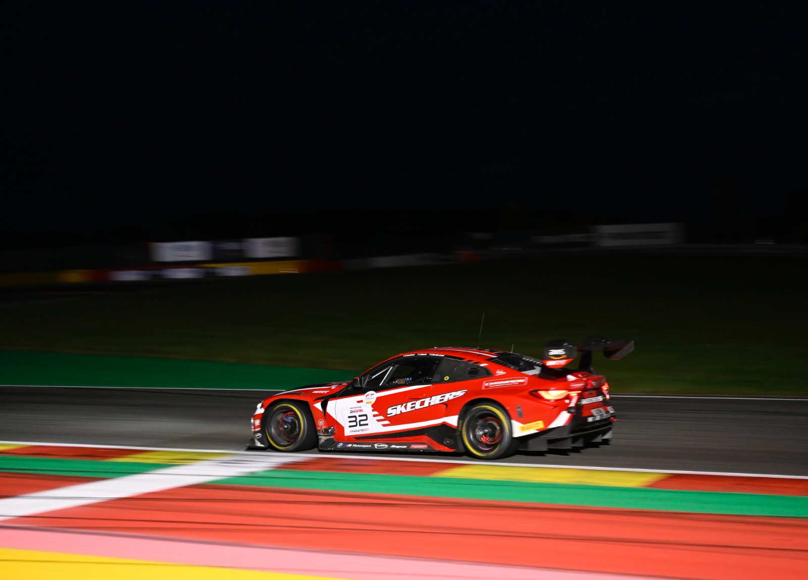 GTWC Europe, 24h Spa dopo metà gara: Audi #40 in vetta, ROWE Racing #998 e WRT #32 out