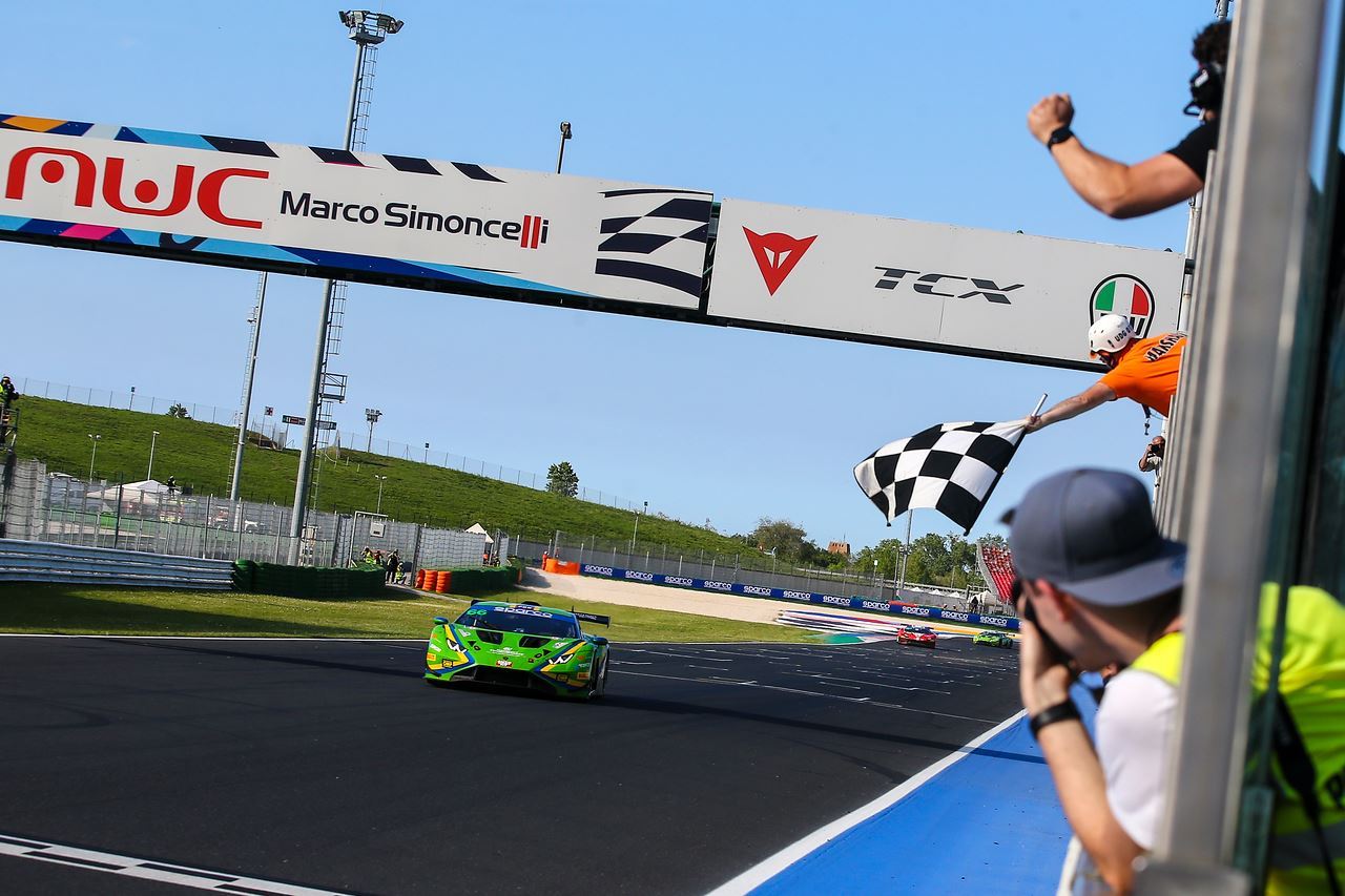 Misano, race-1: VSR domina e vince dalla pole