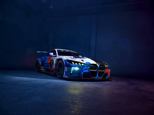 BMW svela la M4 GT3 EVO