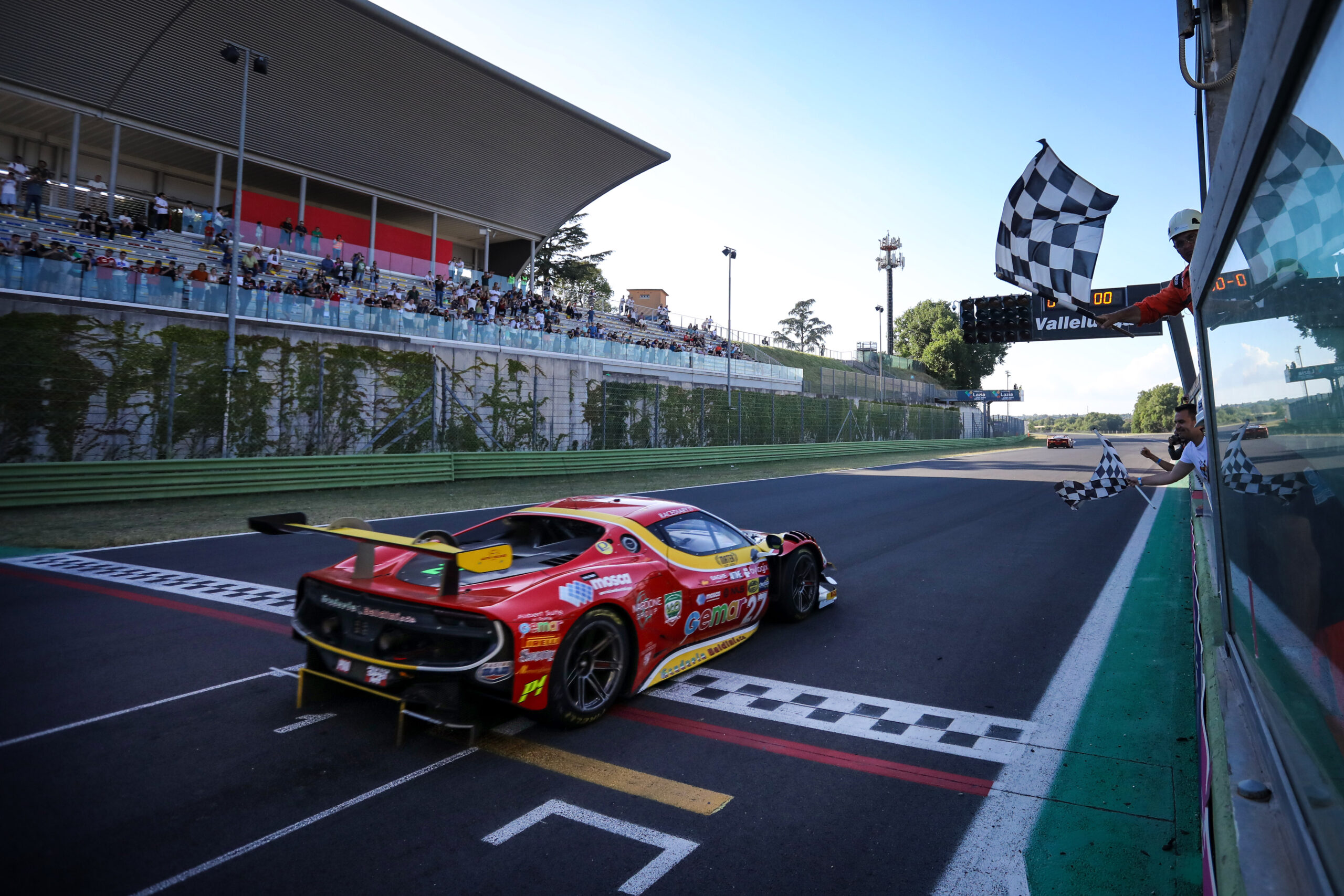 Vallelunga: Ferrari inizia bene la stagione Endurance