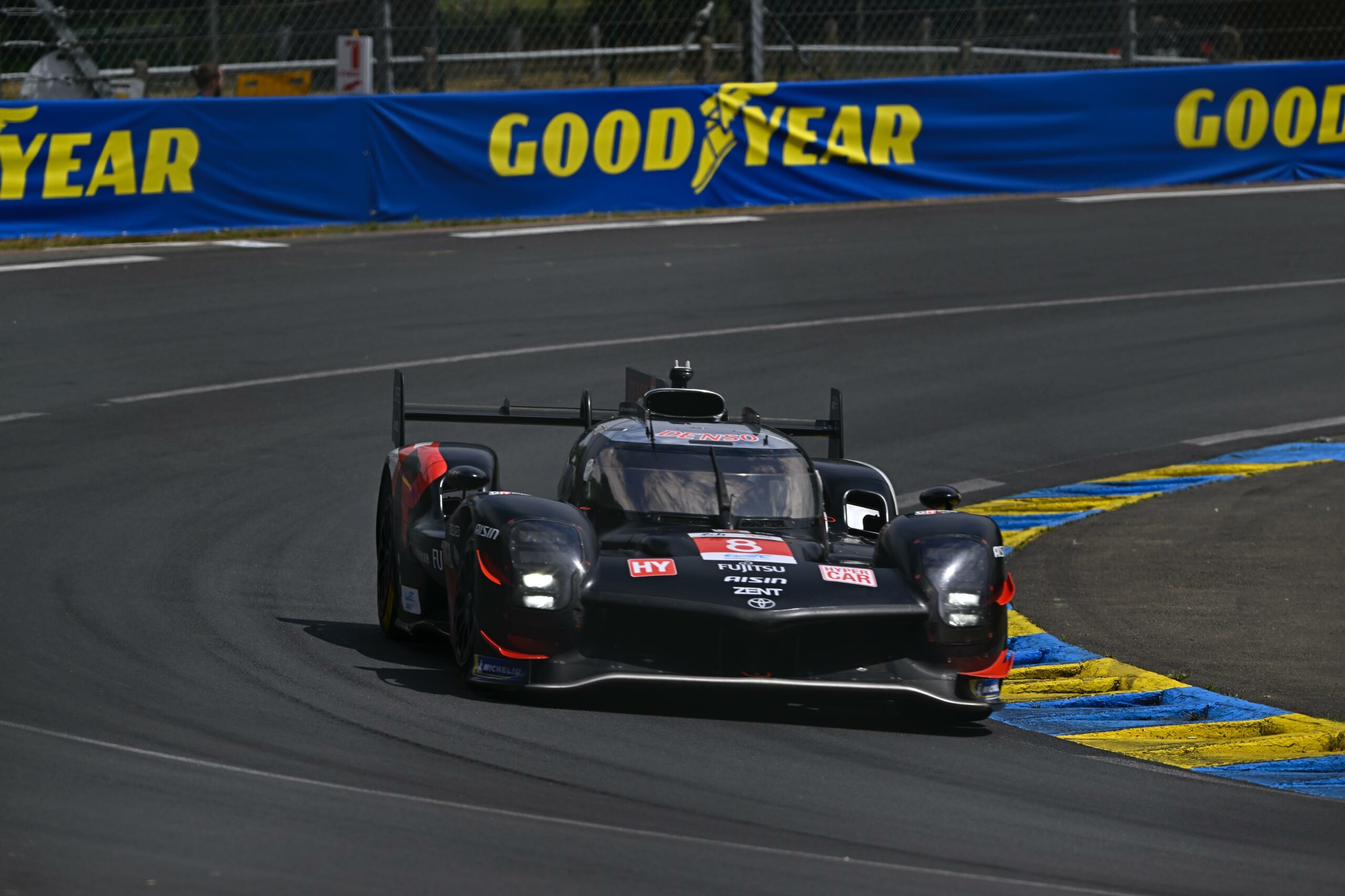 Esteban Masson con Toyota nei rookie test