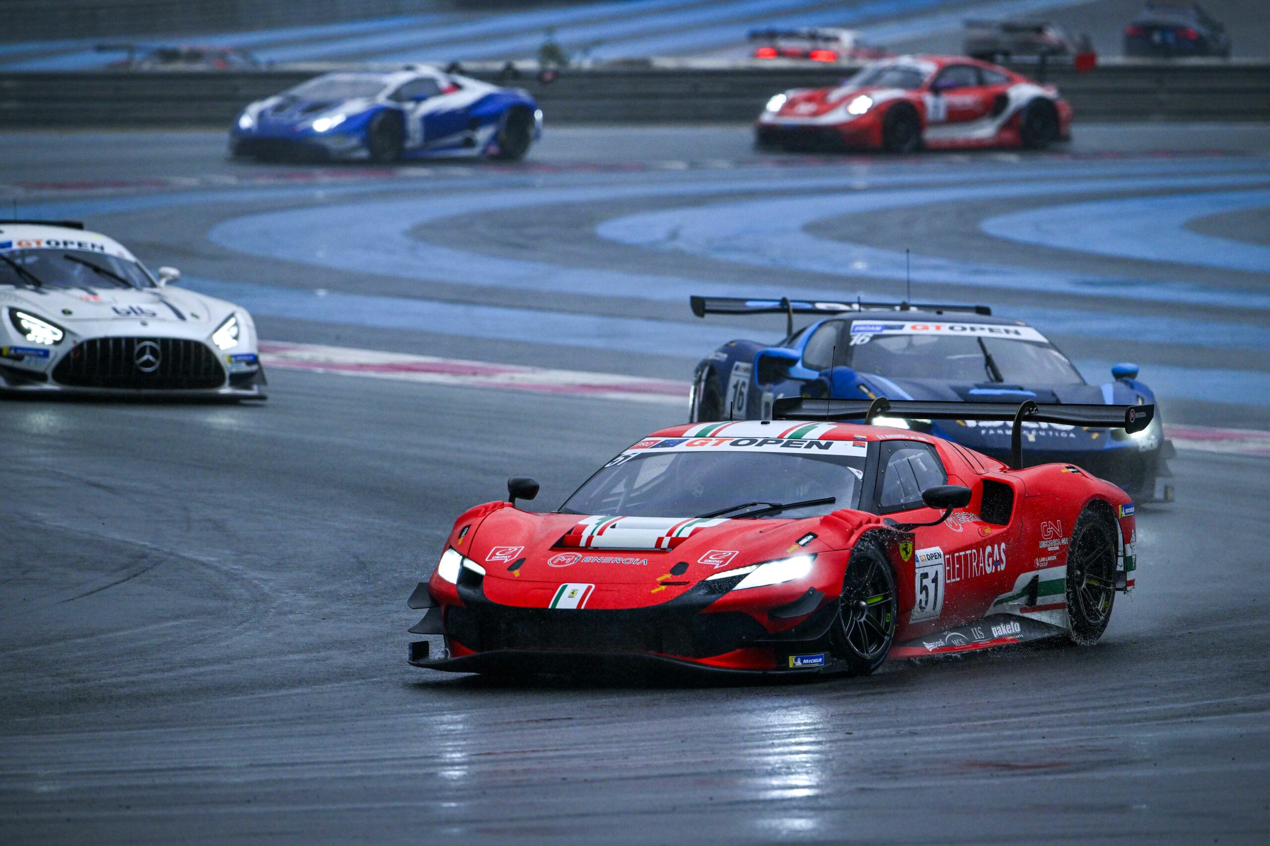 Paul Ricard, race-2: Spirit of Race Ferrari #51 recupera e vince