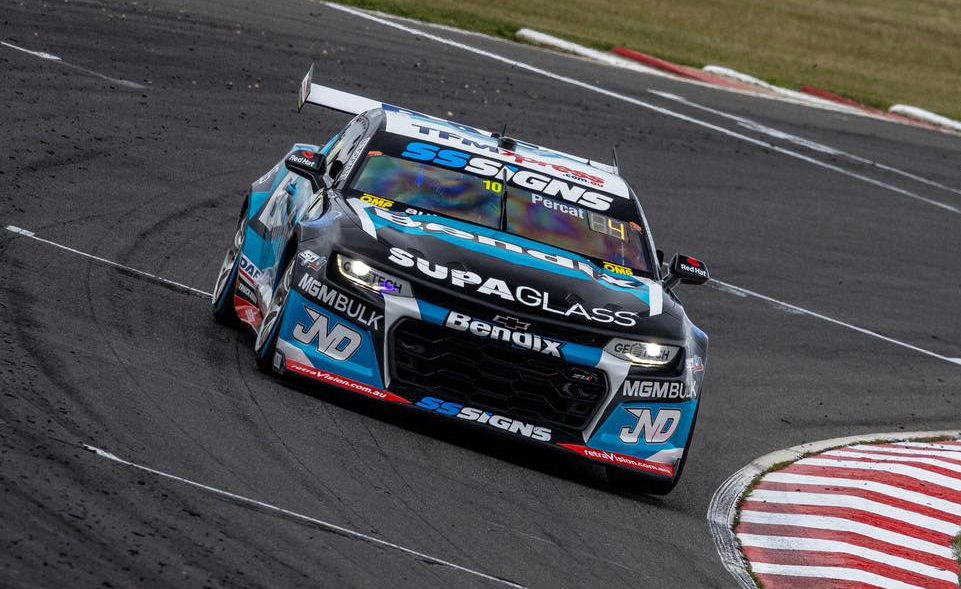 Symmons Plains, race-1: Percat precede Mostert