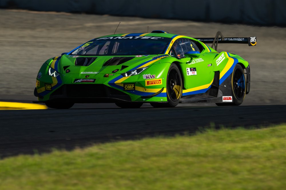 Okayama, race-2: VSR Lamborghini #6 più forte della pioggia, Lv Wei leader in campionato