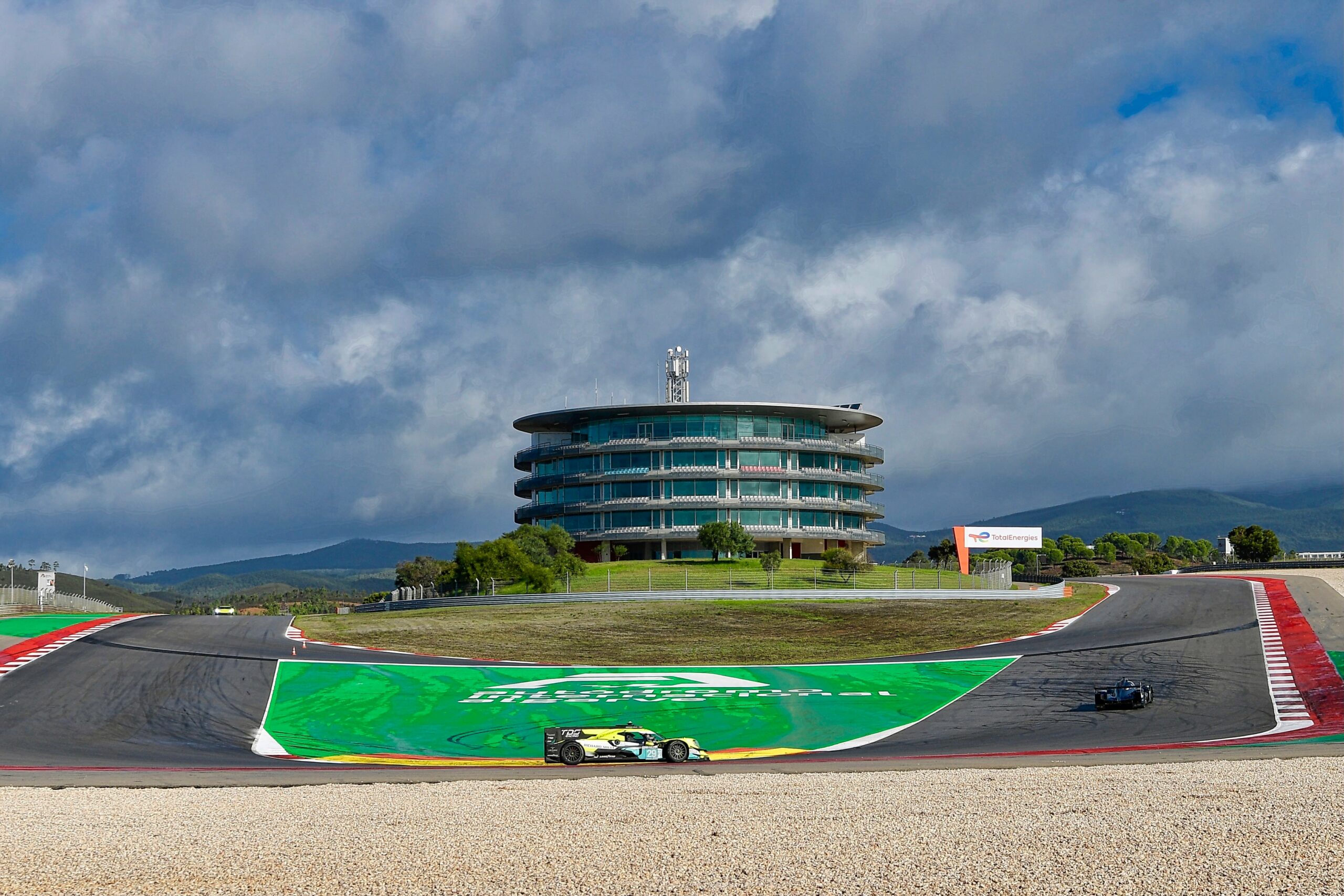 Portimao, test mattina: TDS Racing #29 e Panis #65 partono forte