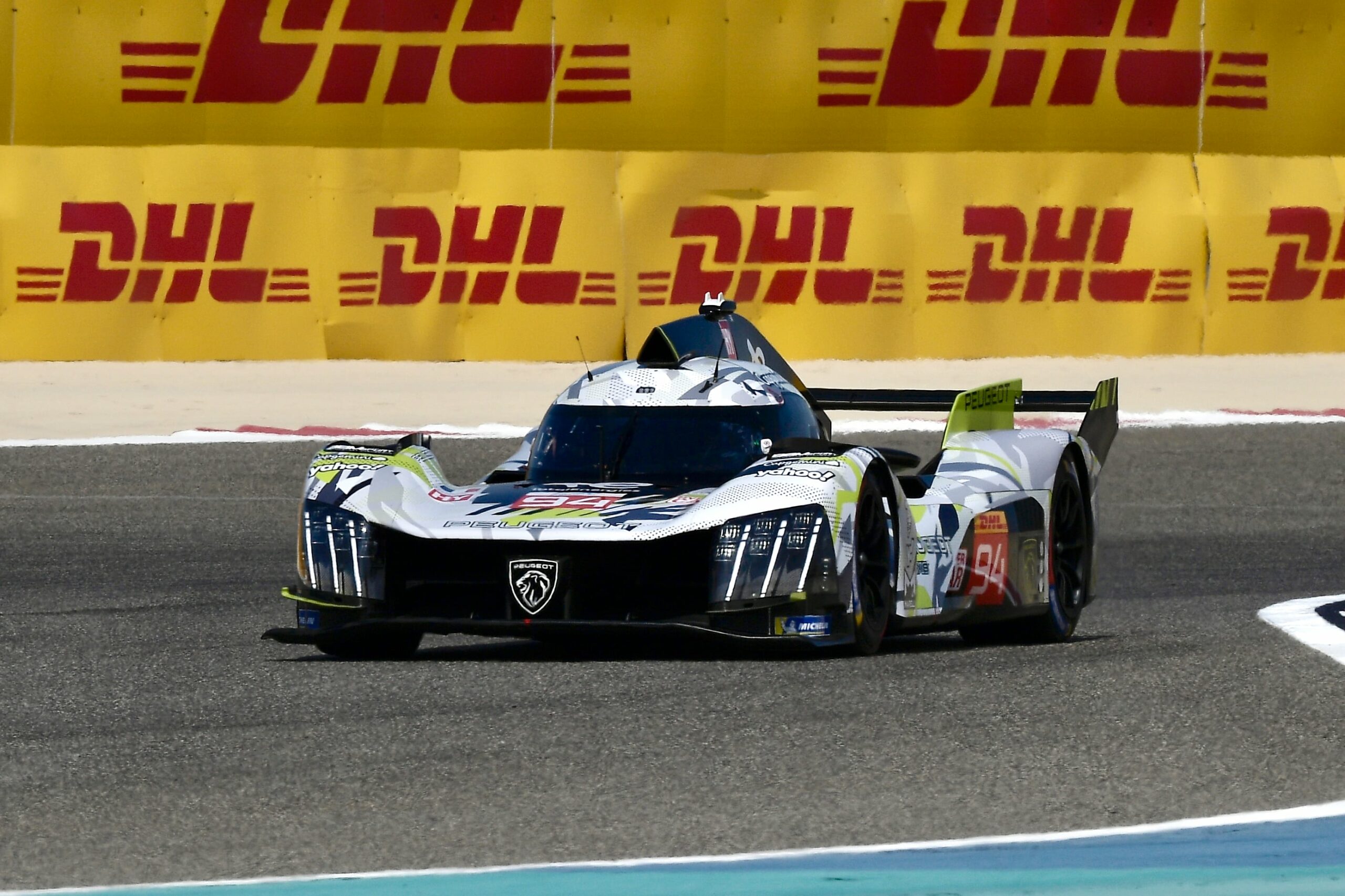 8h Bahrain FP1: Peugeot apre le danze con Di Resta