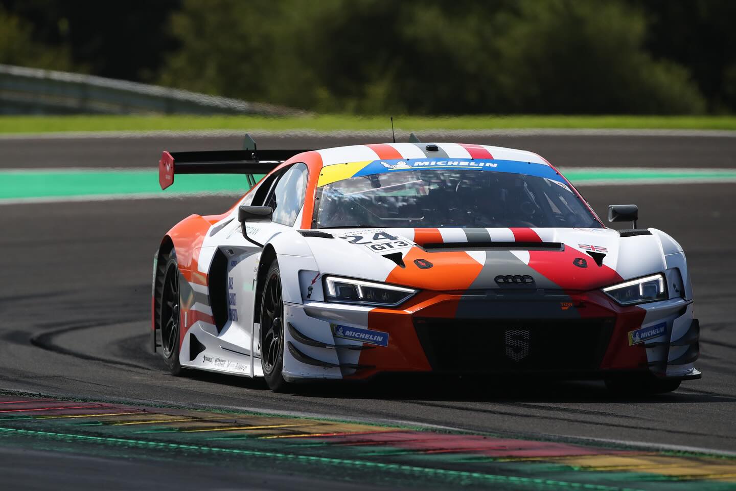 Steller Motorsport passa a Corvette