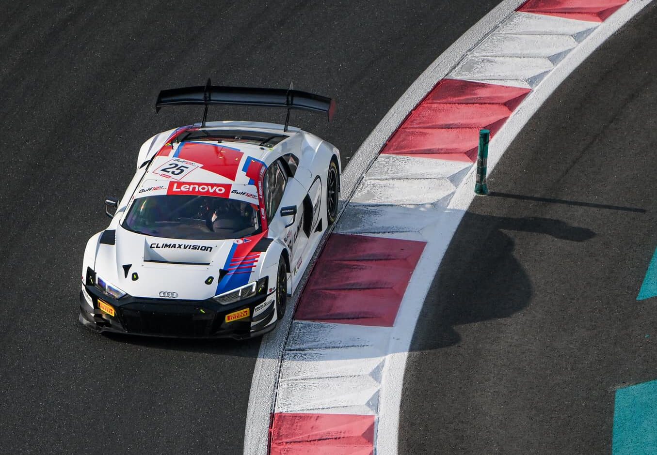 Audi vince nel post gara la Gulf 12h